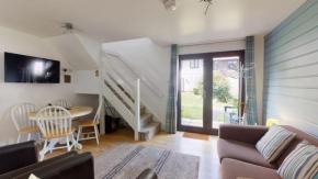 35 Strawberry Hill, Tolroy Manor